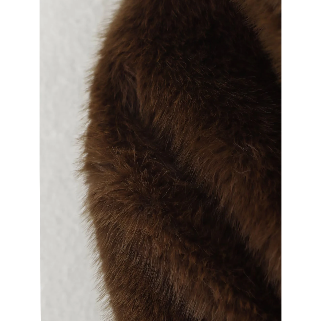 Women’s Loose-Fit Brown Lapel Jacket with Button Embellishments, Autumn/Winter Collection