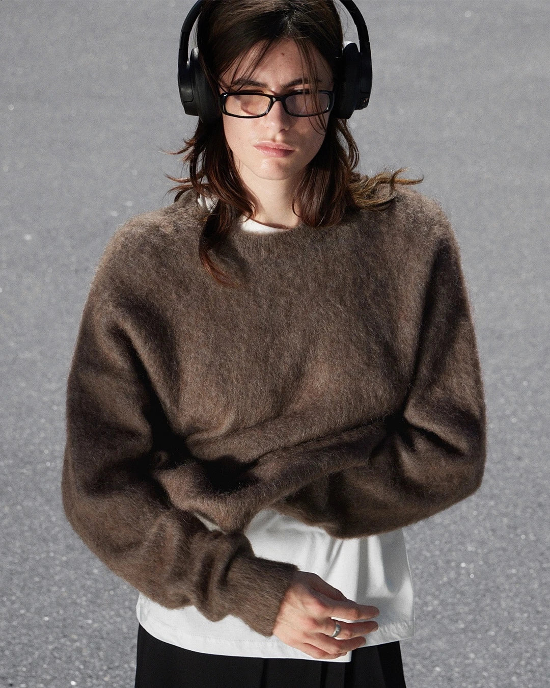 Women’s Oversized Wool Knit Pullover, Short Length, Crew Neck, Soft and Warm